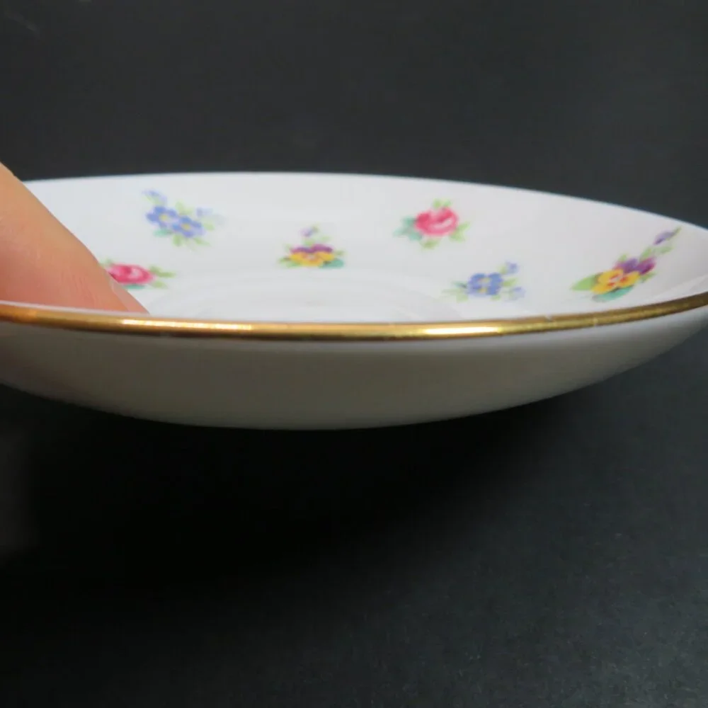 Crown Staffordshire Tea Cup & Saucer fine bone china Rose Pansy Gold Rim